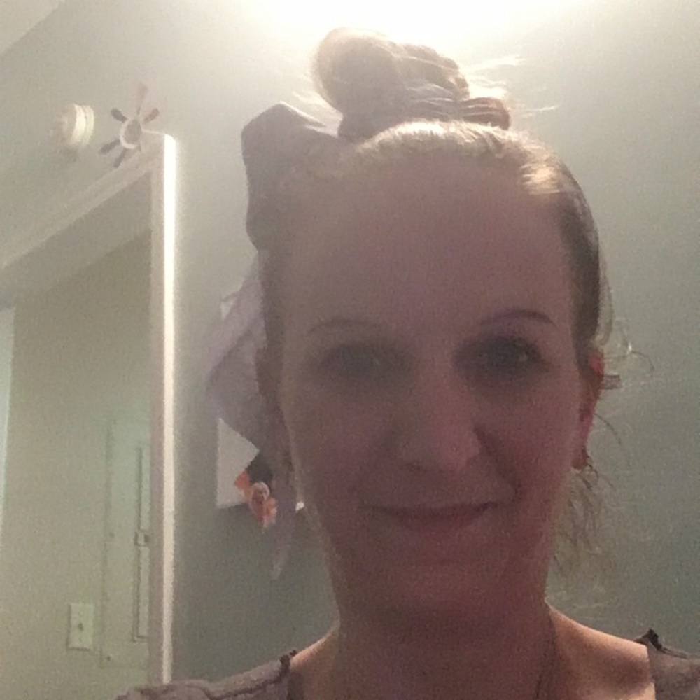 Meet your Posher, Kacie